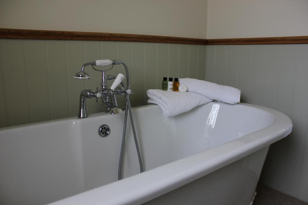 The Golden Pheasant Hotel เบอร์ฟอร์ด ห้อง รูปภาพ